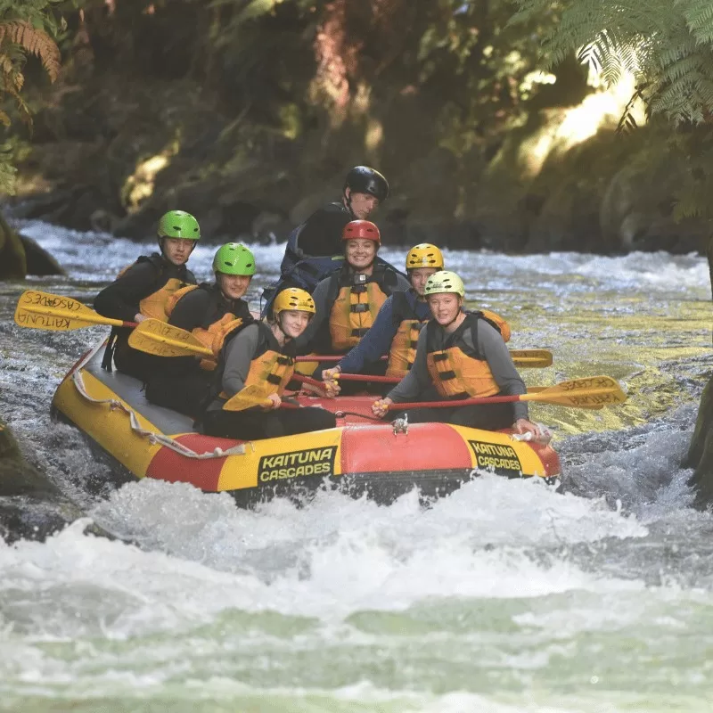 Auckland-based international students river rafting