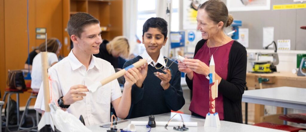 Building rockets at Pakūranga College