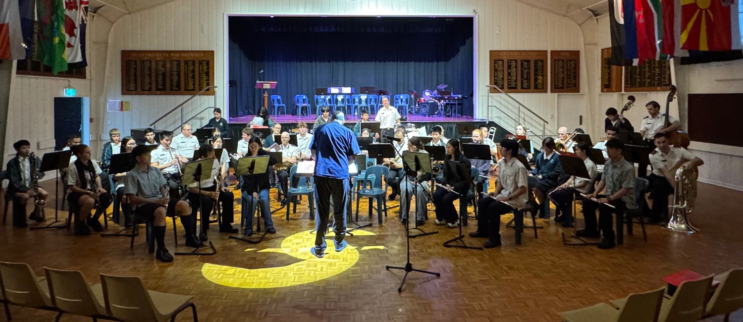 RNZ Navy Band Performs with Students