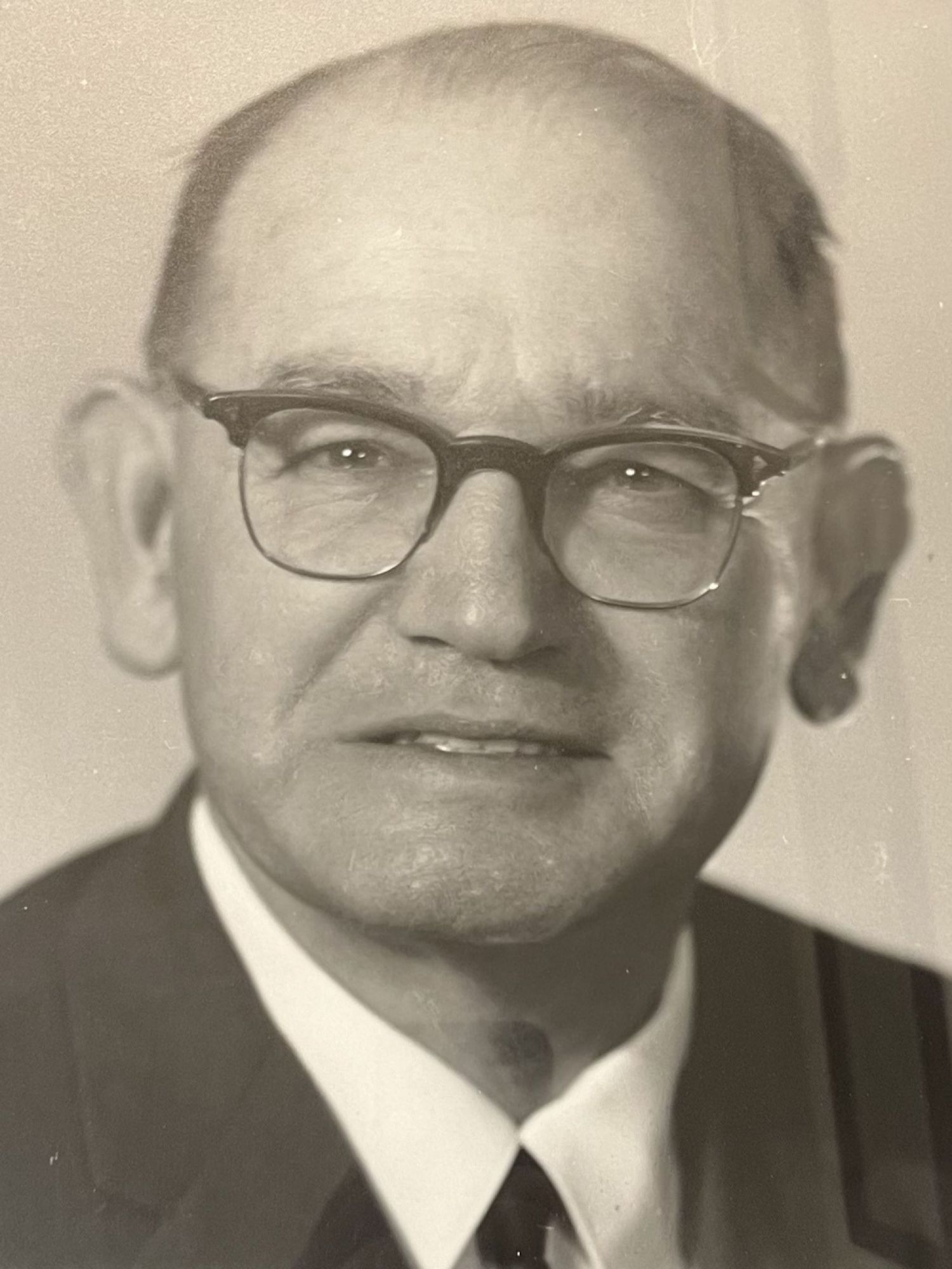 Kenneth Rae